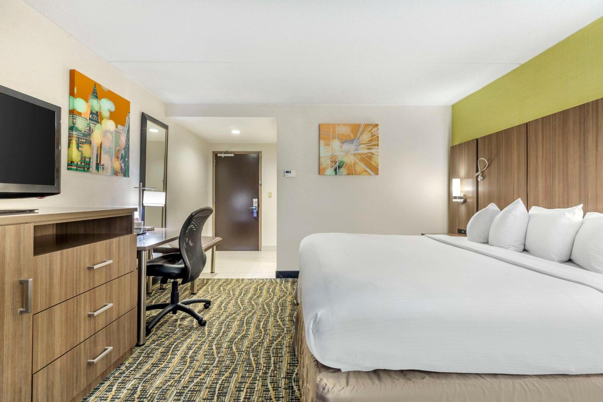 Best Western Plus New Englander Woburn Exteriör bild
