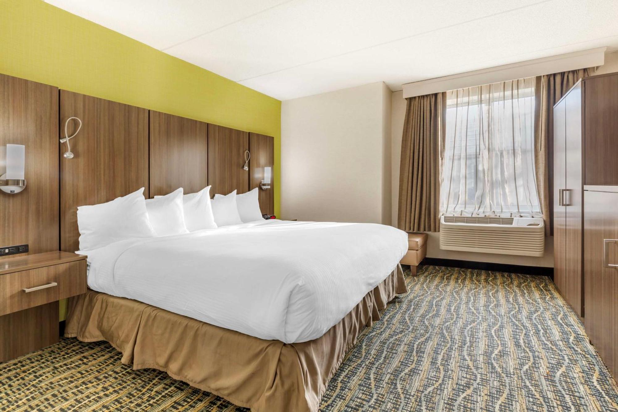 Best Western Plus New Englander Woburn Exteriör bild